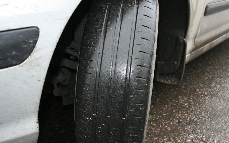 Hyundai Elantra: Установка легковесных шин Pirelli Cinturato P1
