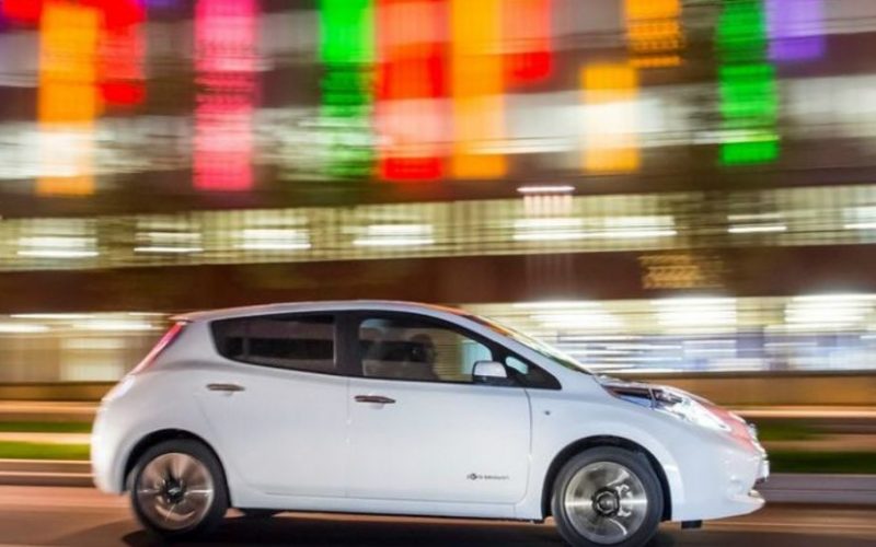 Nissan Leaf: Доступный электромобиль для городского использования